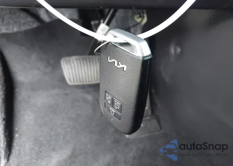 2024 Kia Carnival Mpv Sx Prestige from USA, damaged, VIN KNDNE5H36R6331114